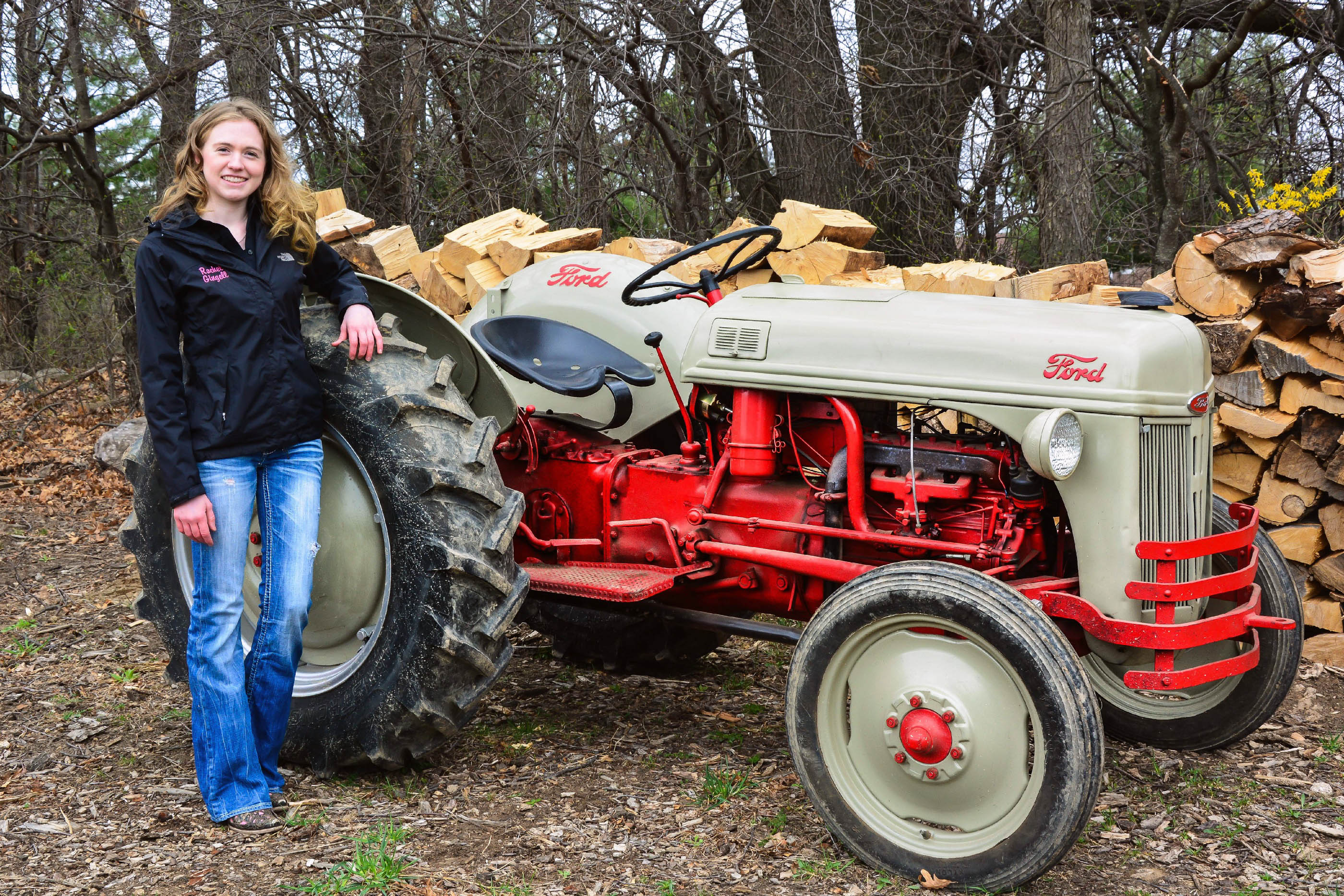 why-i-love-the-8n-ford-antique-tractor-blog