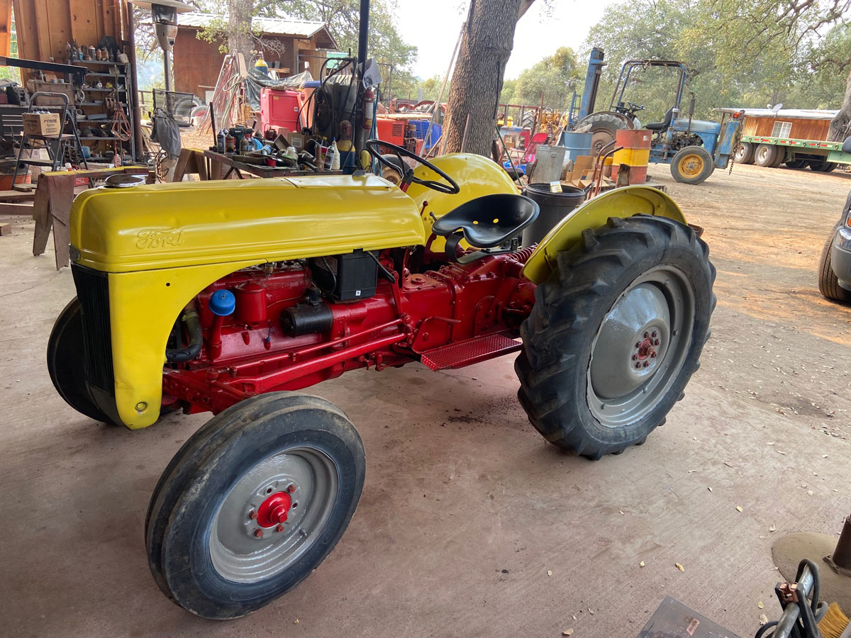 Tractor, Truck & Auto Paint, New JD Yellow