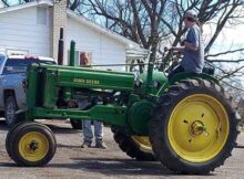 John Deere B